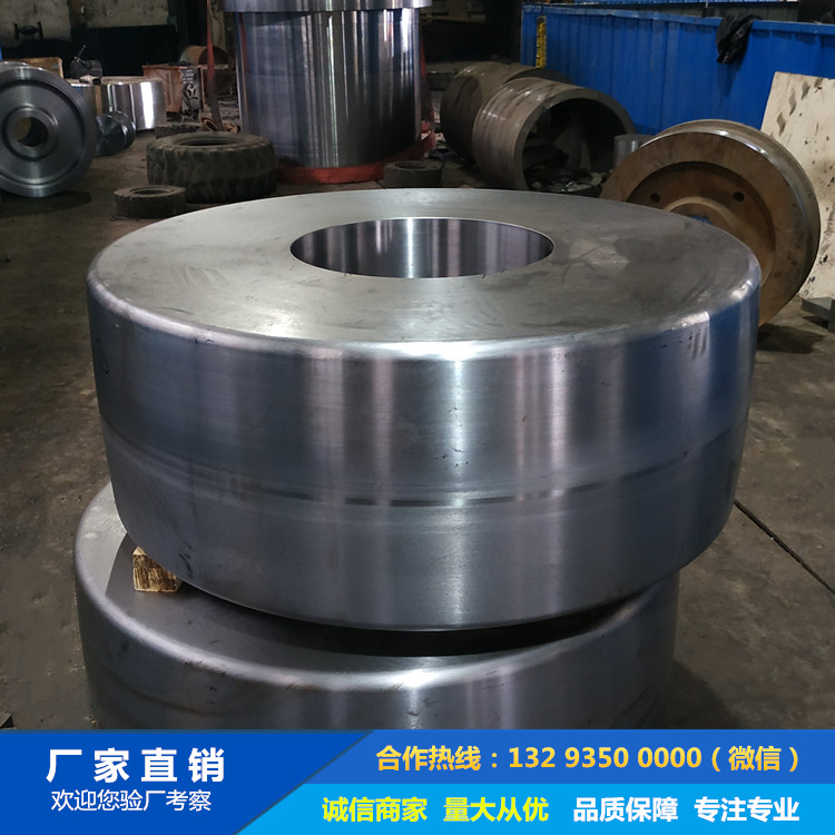 1717129511893586.jpg 鍛造冷渣機(jī)托輪鍛件