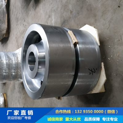 鋁卷運(yùn)輸車輪鍛件
